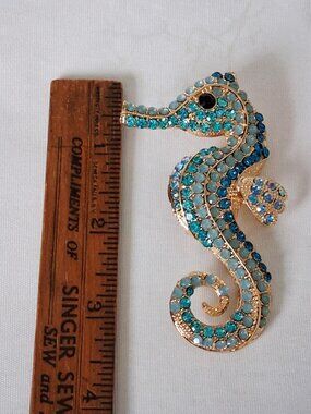 Seahorse Large Brooch Pin Pendant Blue Rhinestone Gold Tone NEW
